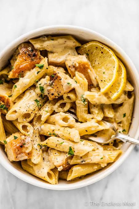 Chicken pasta with lemon sauce